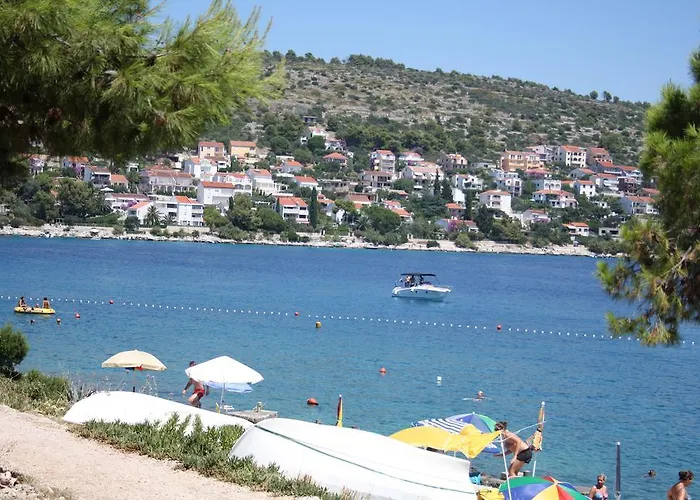 Апартаменти Suker