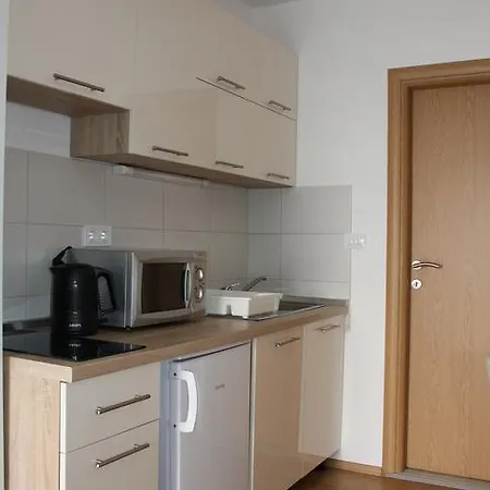 Apartman Suker *